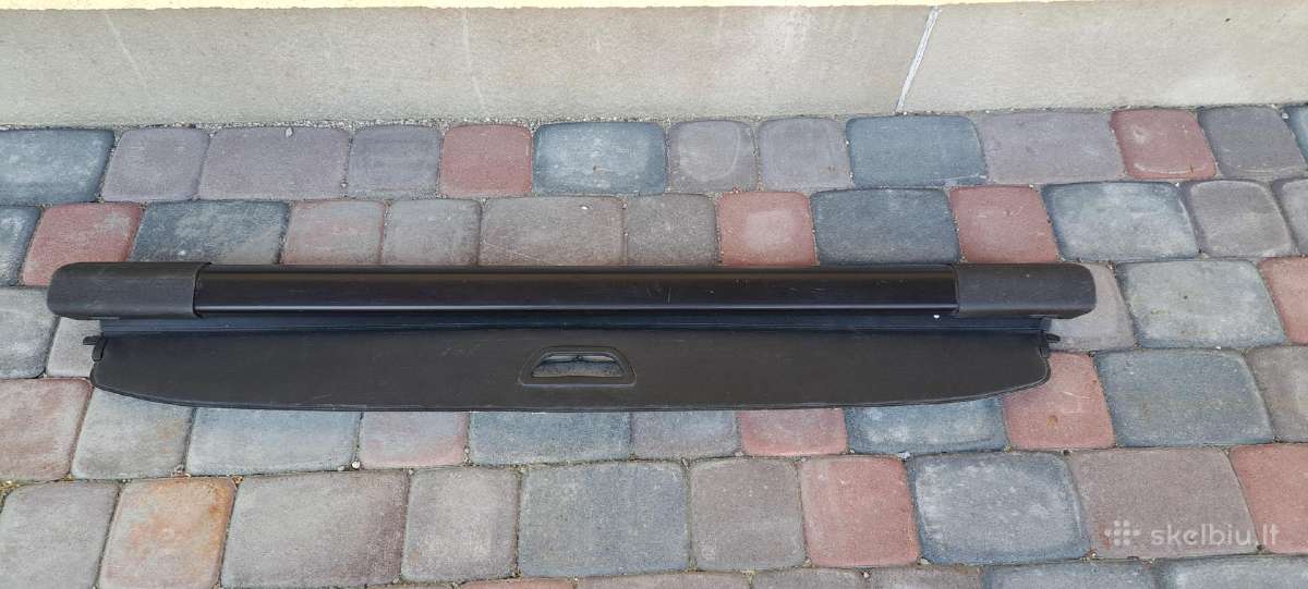 Mercedes-benz B 200 galinė užuolaida