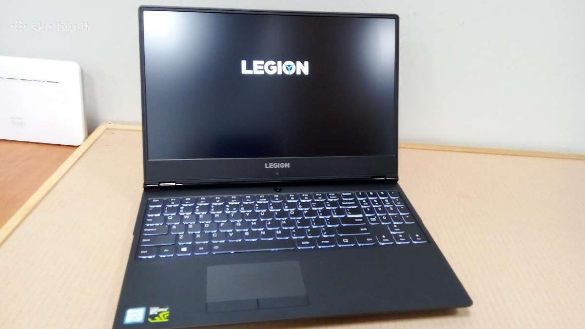 Lenovo Legion Y530-15ich i5 8300h 16gb 500 SSD