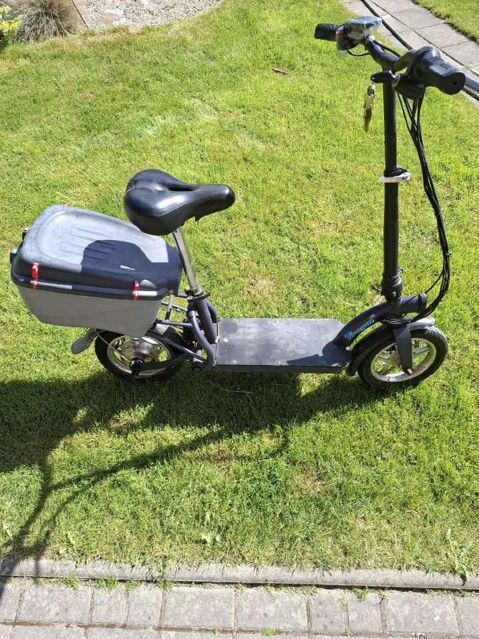 Frugal elektrinis paspirtukas - nuotraukos Nr. 2