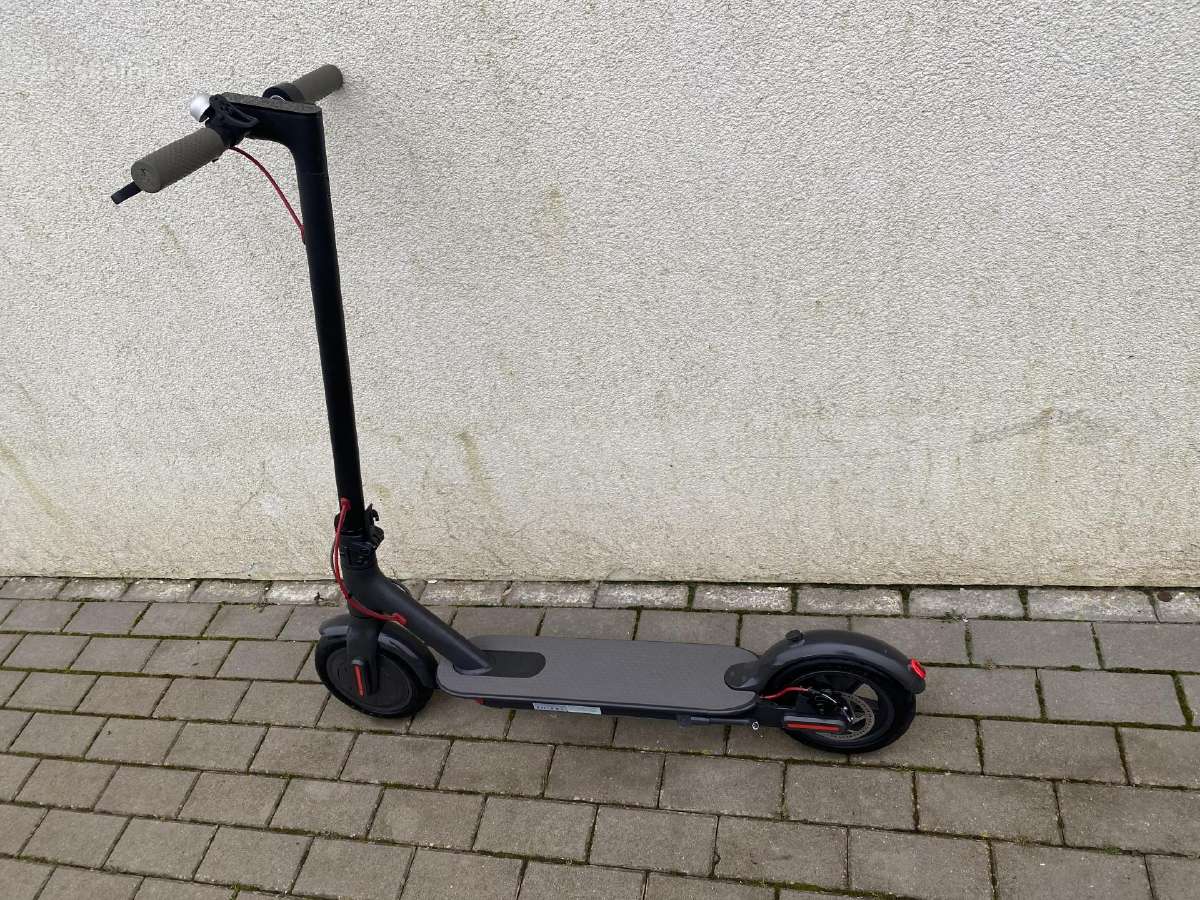 Xiaomi M365 greitis 30km/h