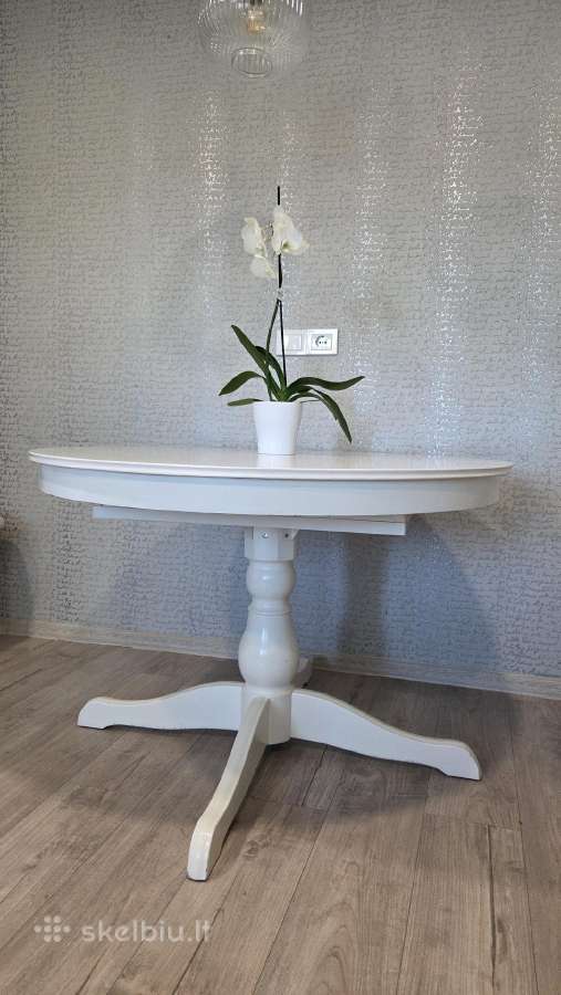 Ikea valgomojo stalas