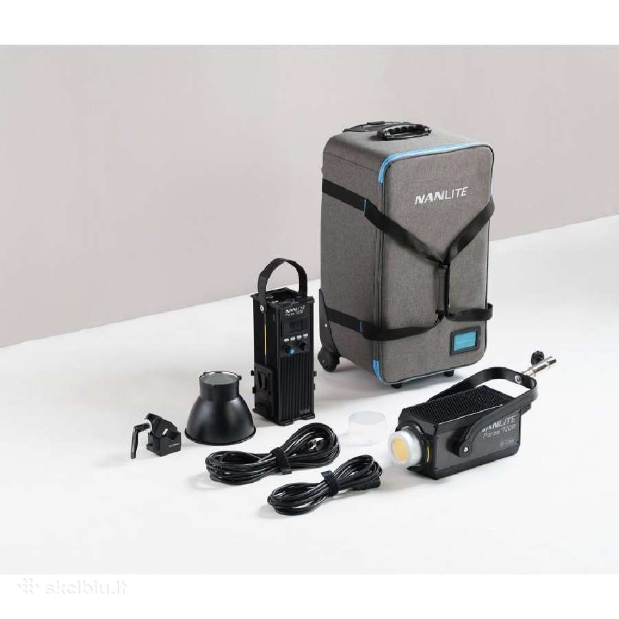 Parduodu Nanlite Forza 720b spot light su dėklu