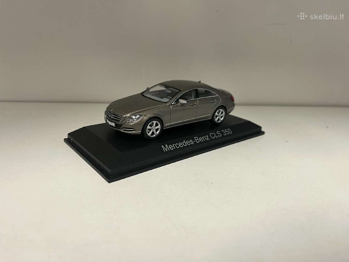 Kolekciniai modeliukai-mercedes Benz cls