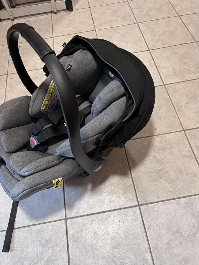 Joie i-level kūdikio kėdutė/ nešioklė (0–13 kg).