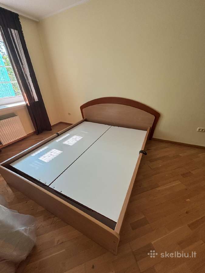 Dvigulė lova 160x200 cm