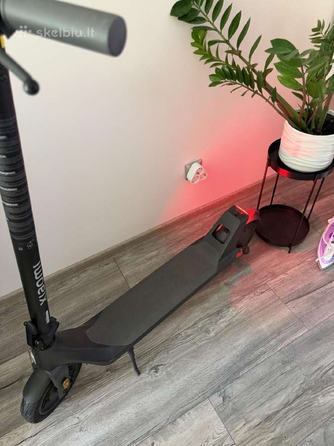 Parduodu Xiaomi paspirtuką kaina 180€ - nuotraukos Nr. 5