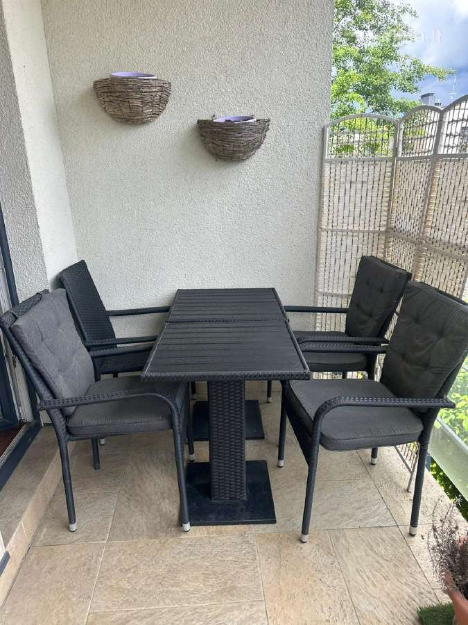Lauko baldai