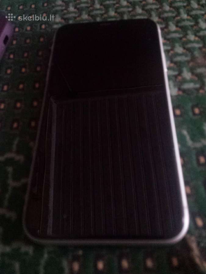 iPhone 11 64gb naudotas