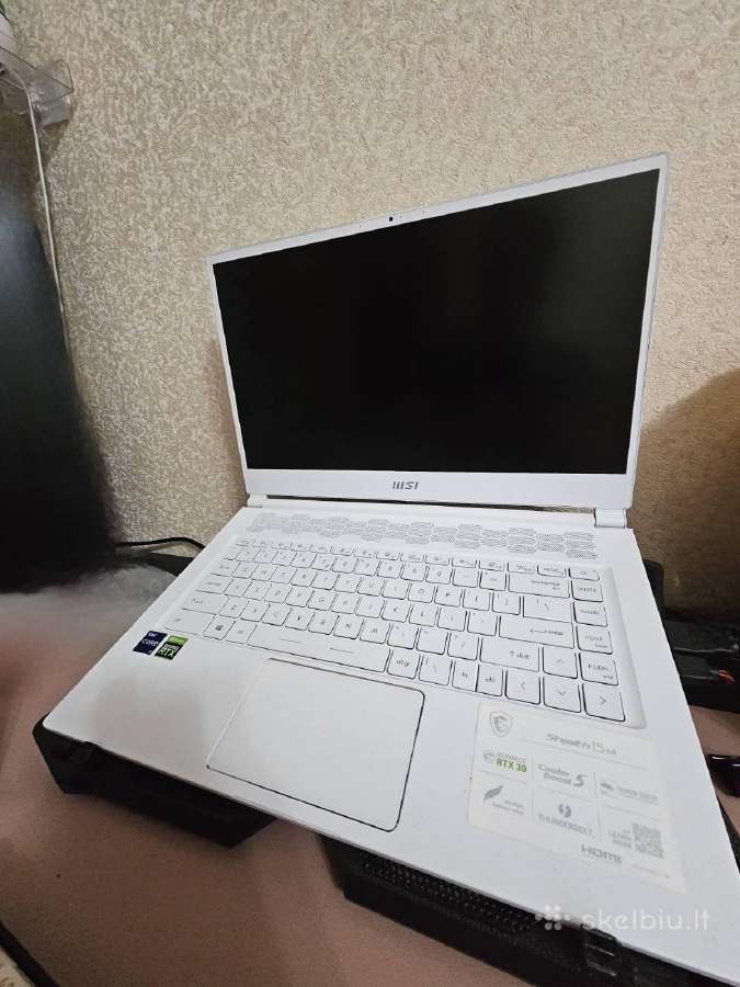 Nešiojamas kompiuteris Msi Stealth 15m A11uek