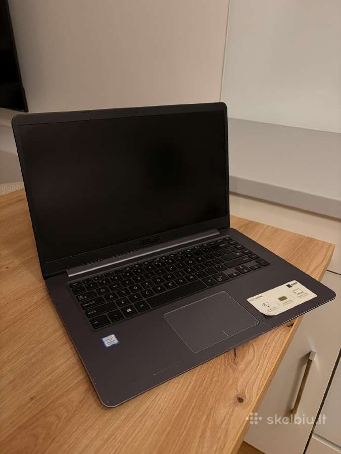 Asus Vivobook 15