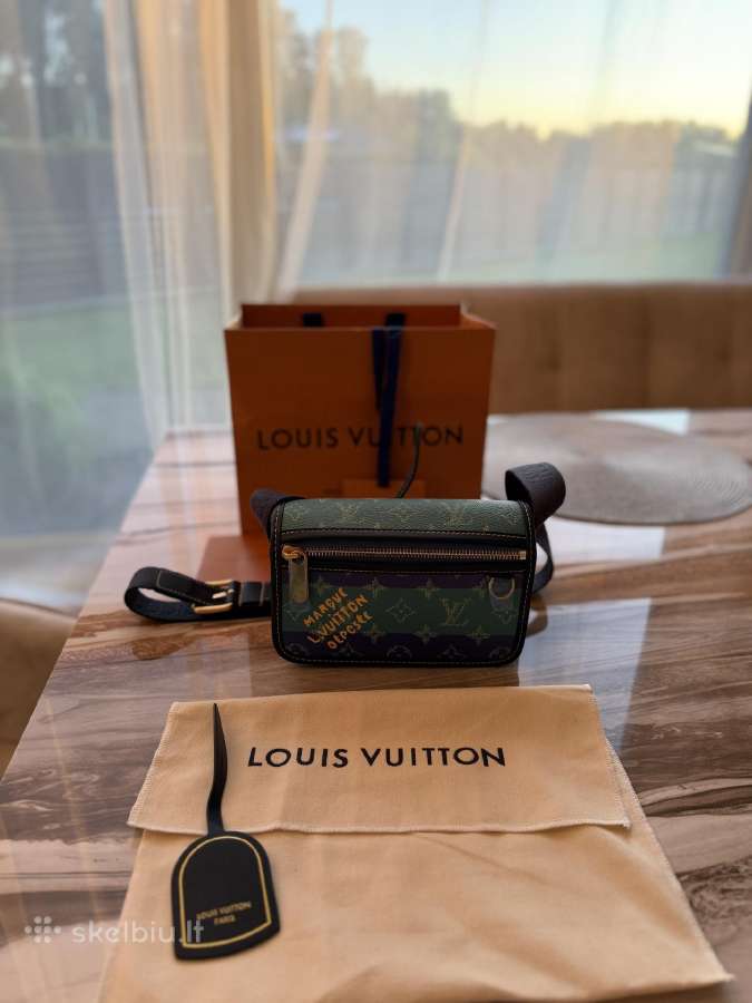 Lv Bosphore Wearable Wallet tase per peti