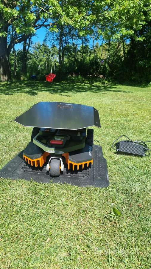 Worx Landroid Vision Wr216e pilnas komplektas.