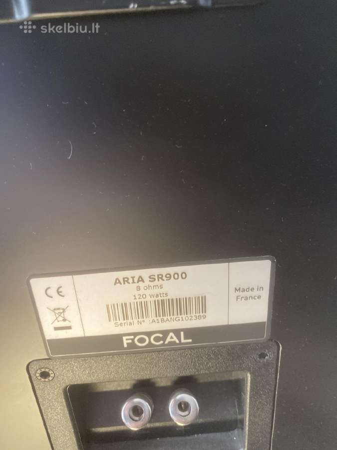 Focal Aria Sr 900 dvipolė erdvinė kolonėlė