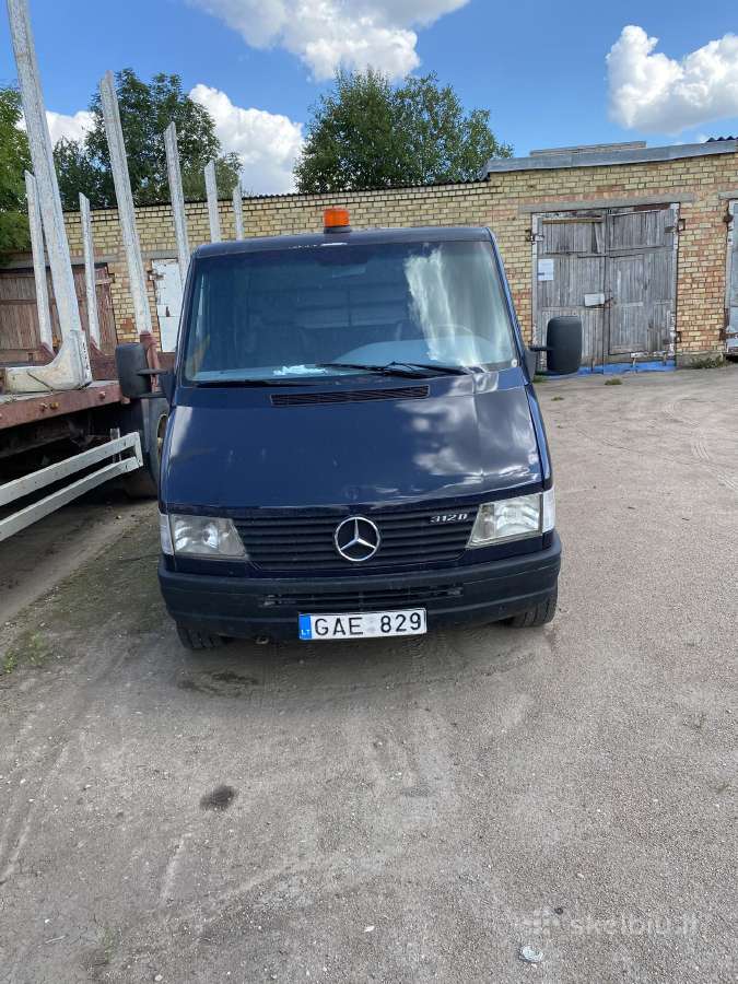 Parduodamas mersebes benz 312 autovezis