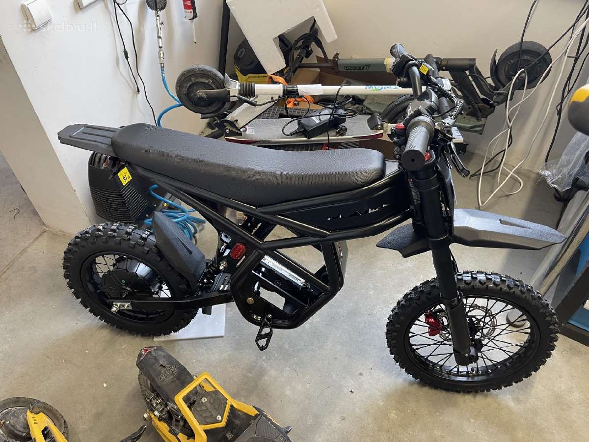 Ridingtimes elektrinių motociklų/dviračių atstovas - nuotraukos Nr. 3