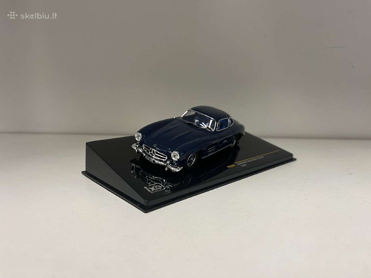 Kolekciniai modeliukai-mercedes Benz 300sl