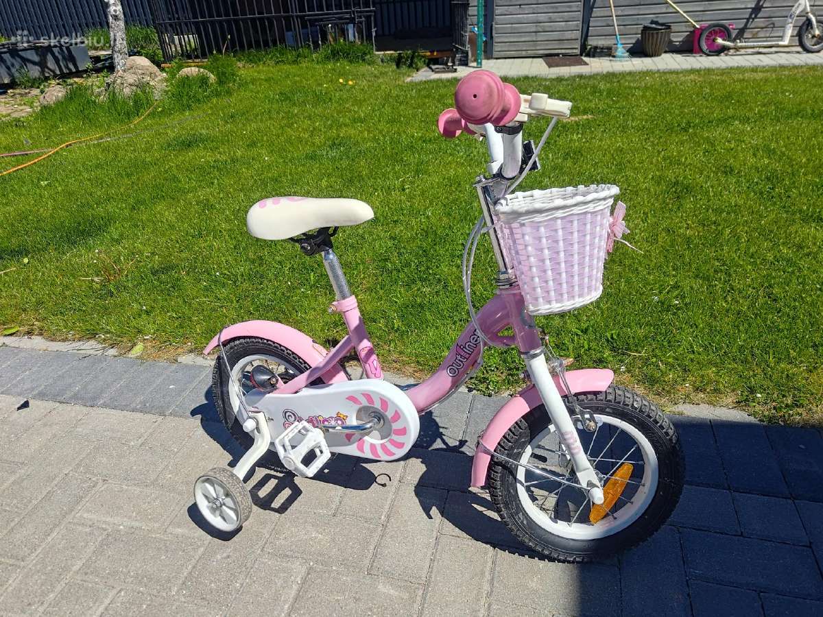 Vaikiškas dviratukas.