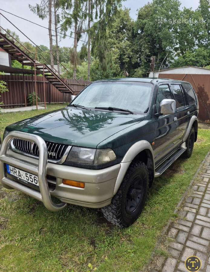 Parduodu Džipa Mitsubishi Pajero Aport