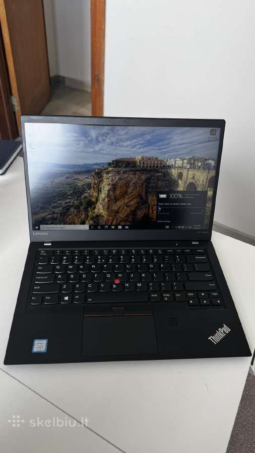 Lenovo Thinkpad X1 Carbon 5th Gen