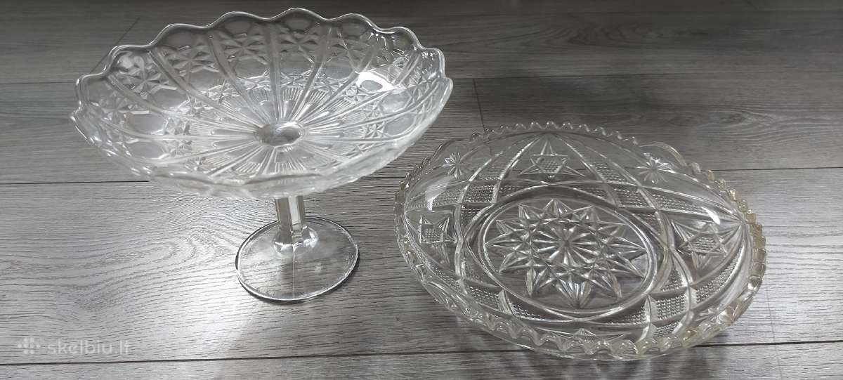 Krištolinės dvi vazos 25 cm ir 21 cm