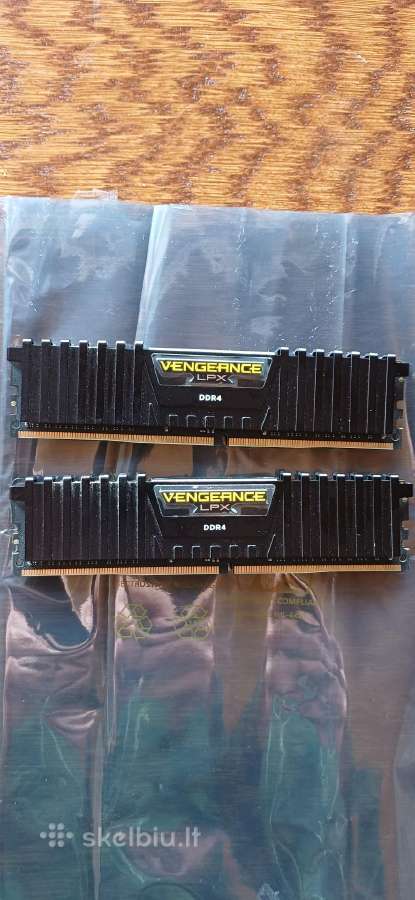 Ddr4 16gb/8gb x 2 3000mhz