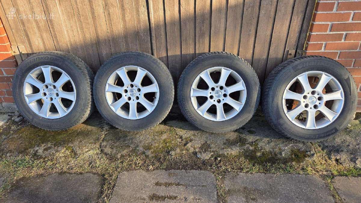Ratlankių komplektas su žieminėmis padangomis
