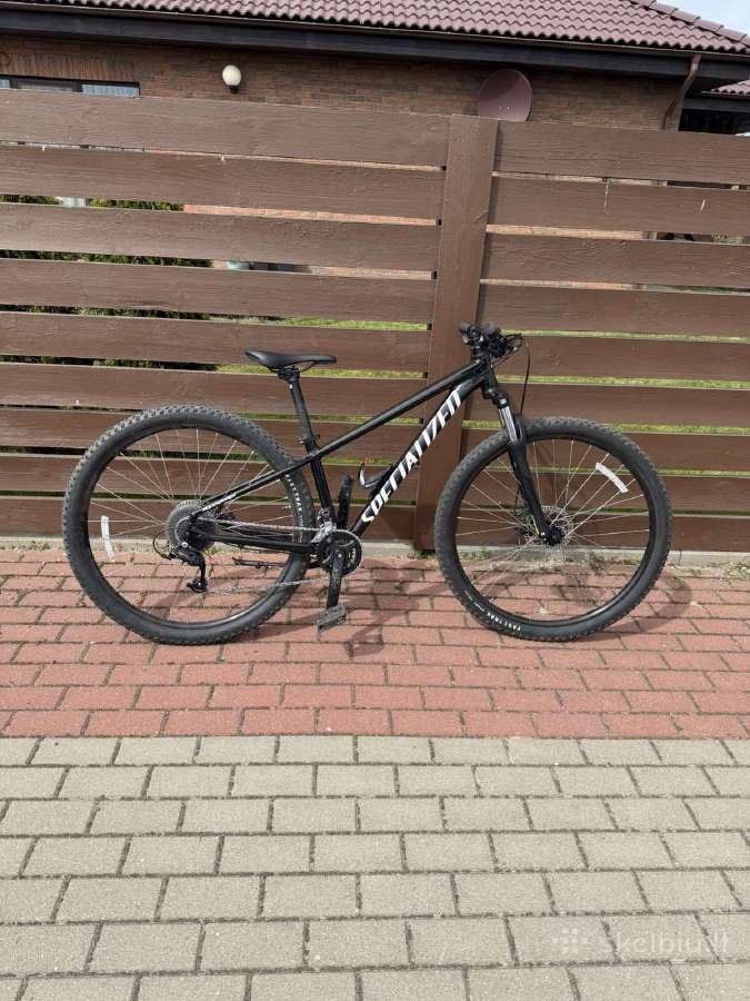 Specialized Rockhopper 29" Mountain Bike