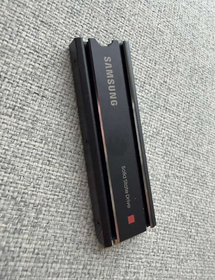 Samsung 980 pro with heatsink 2tb