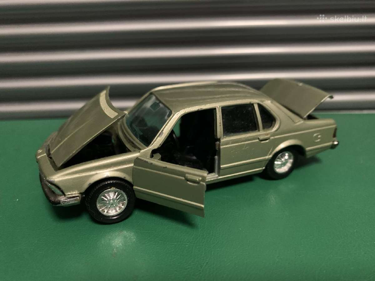 Bmw 730 1/45