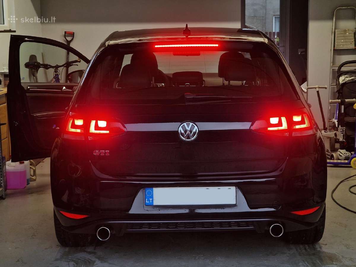 VW Golf 7 Gti galiniai žibintai (komplektas)