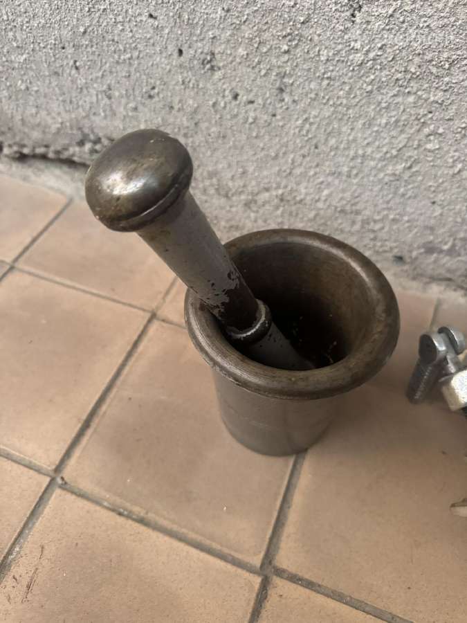 Antikvarinė sunki metalinė pūstuvė (grūstuvė) su p - nuotraukos Nr. 2
