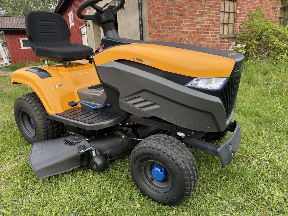 Stiga E-rider zolepjove traktoriukas