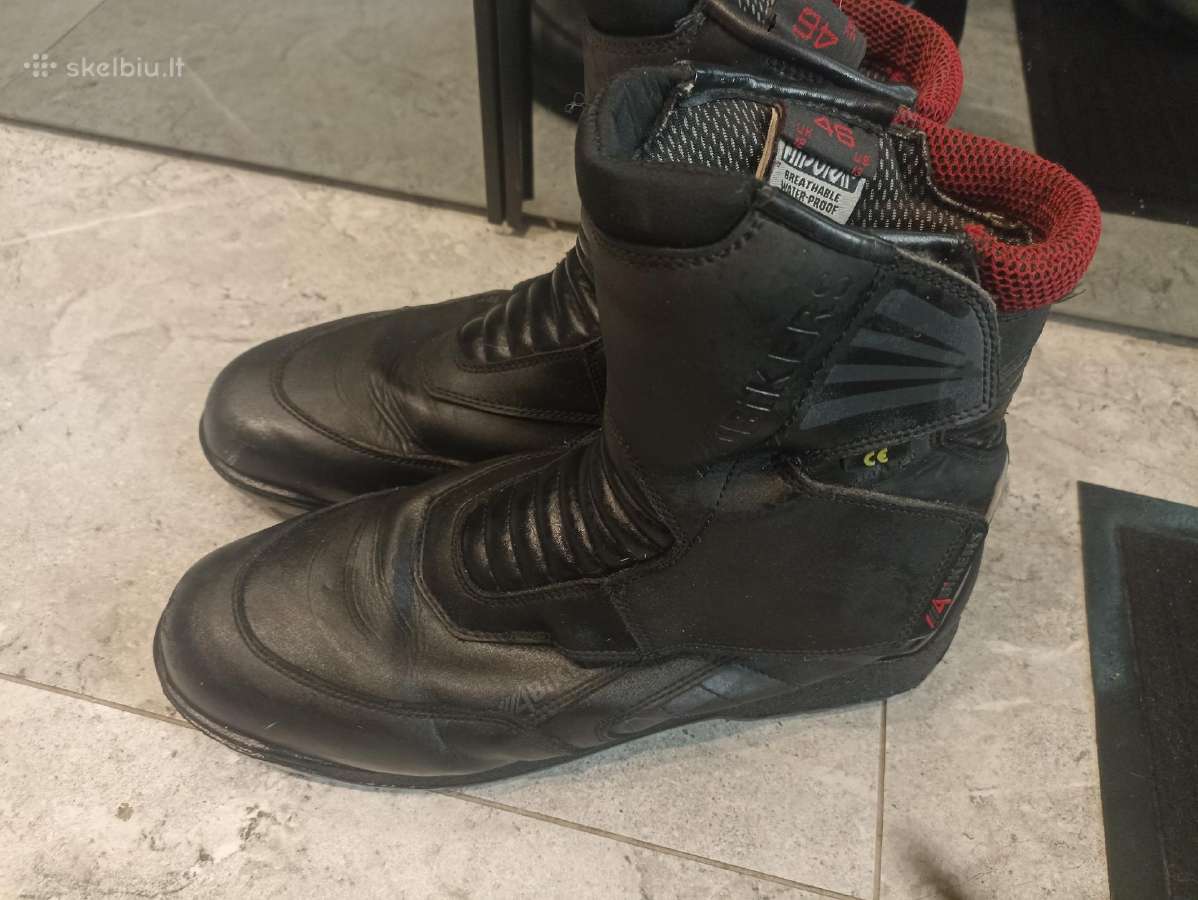 Moto batai 46d.