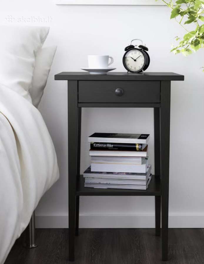 Ikea Hemnes naktiniai staliukai