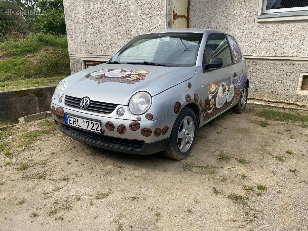 Kavos automobilis su įranga
