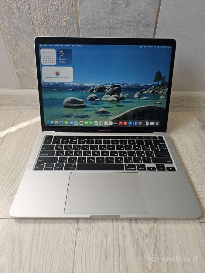 MacBook Pro 13" M1 / 8gb / 256gb + Magic Mouse 2