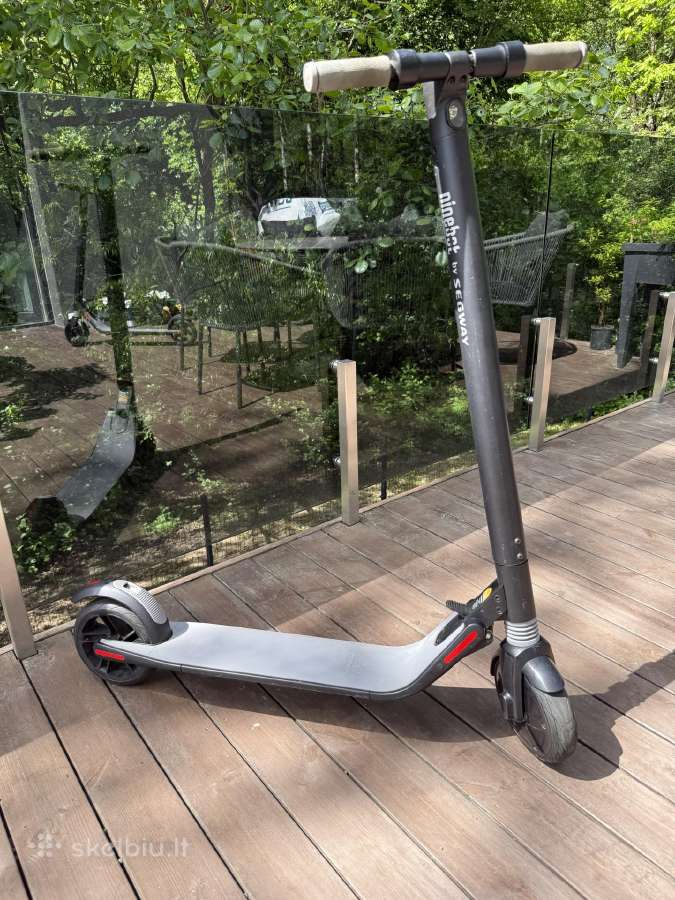 Ninebot by Segway Es1