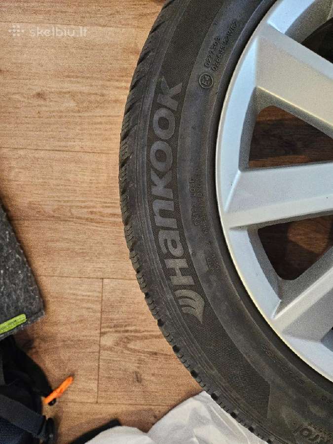 Originalūs Volkswagen ratlankiai/žieminės padangos - nuotraukos Nr. 3