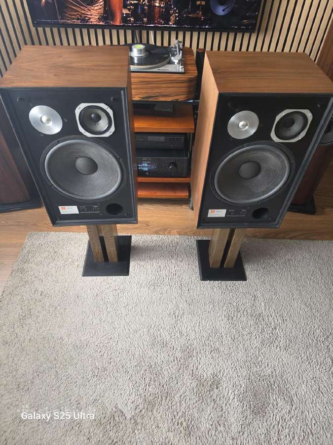 Jbl L166