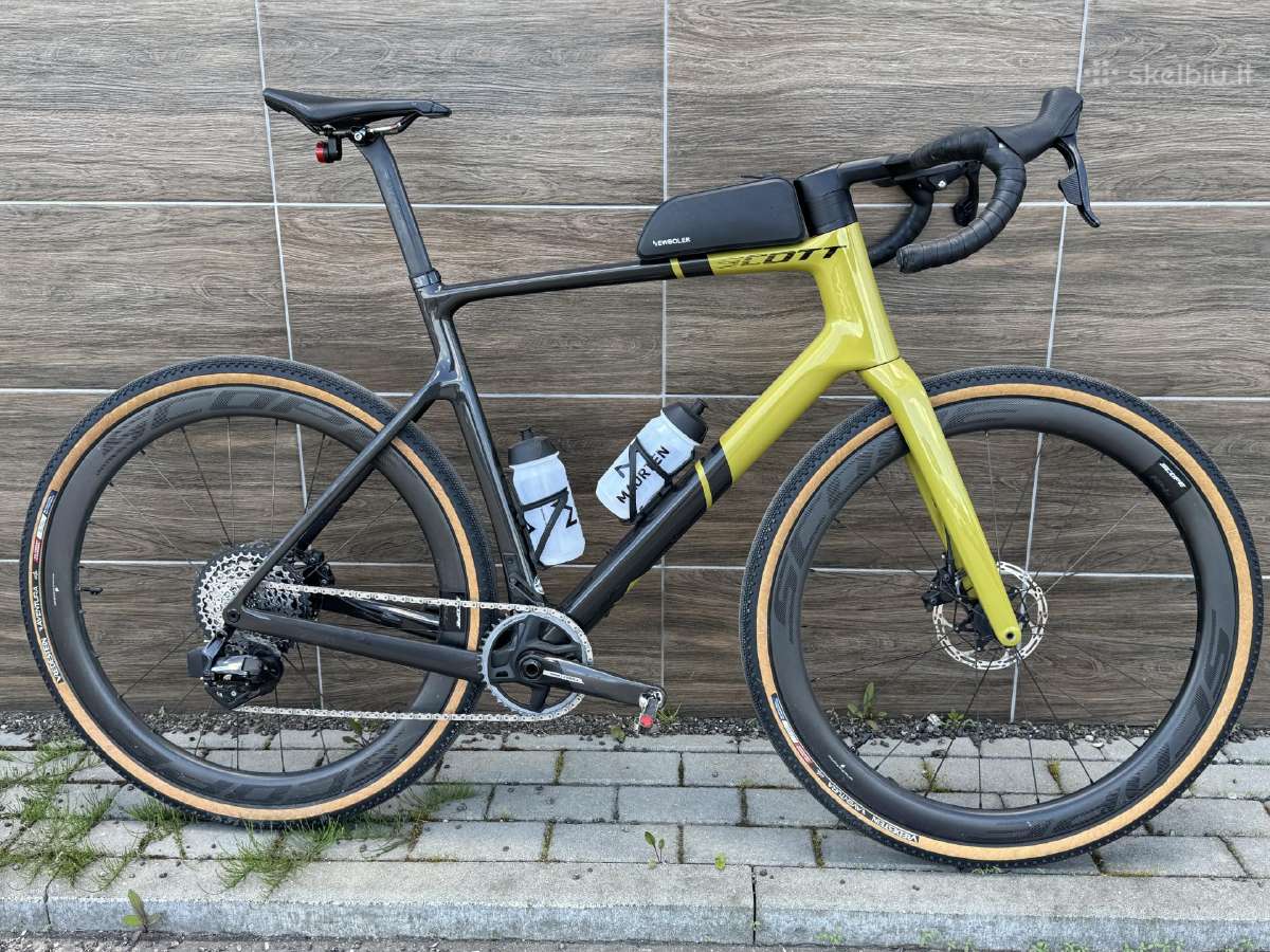 Scott Addict Tuned Force AXS