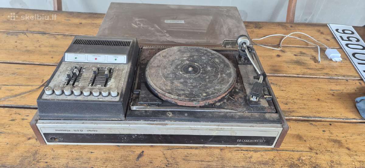 Radiotehnika Melodija- 103b- stereo