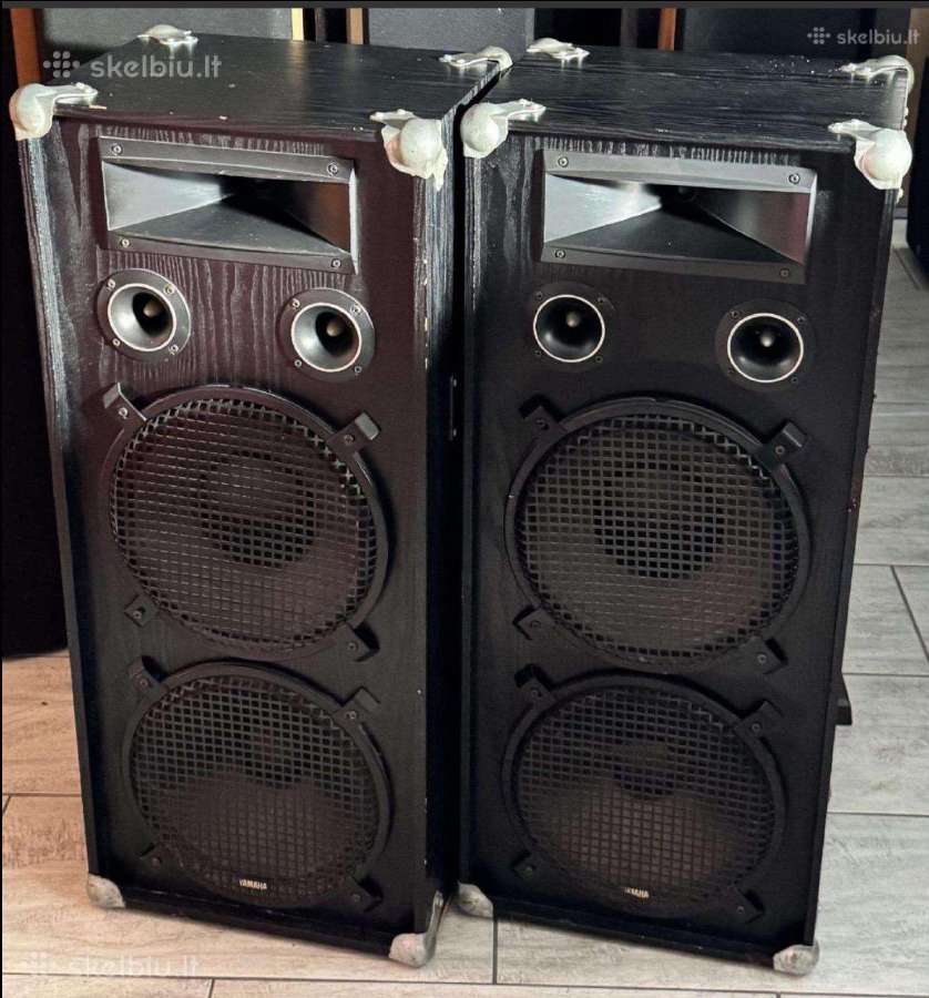 Yamaha / kolonėlės / subai