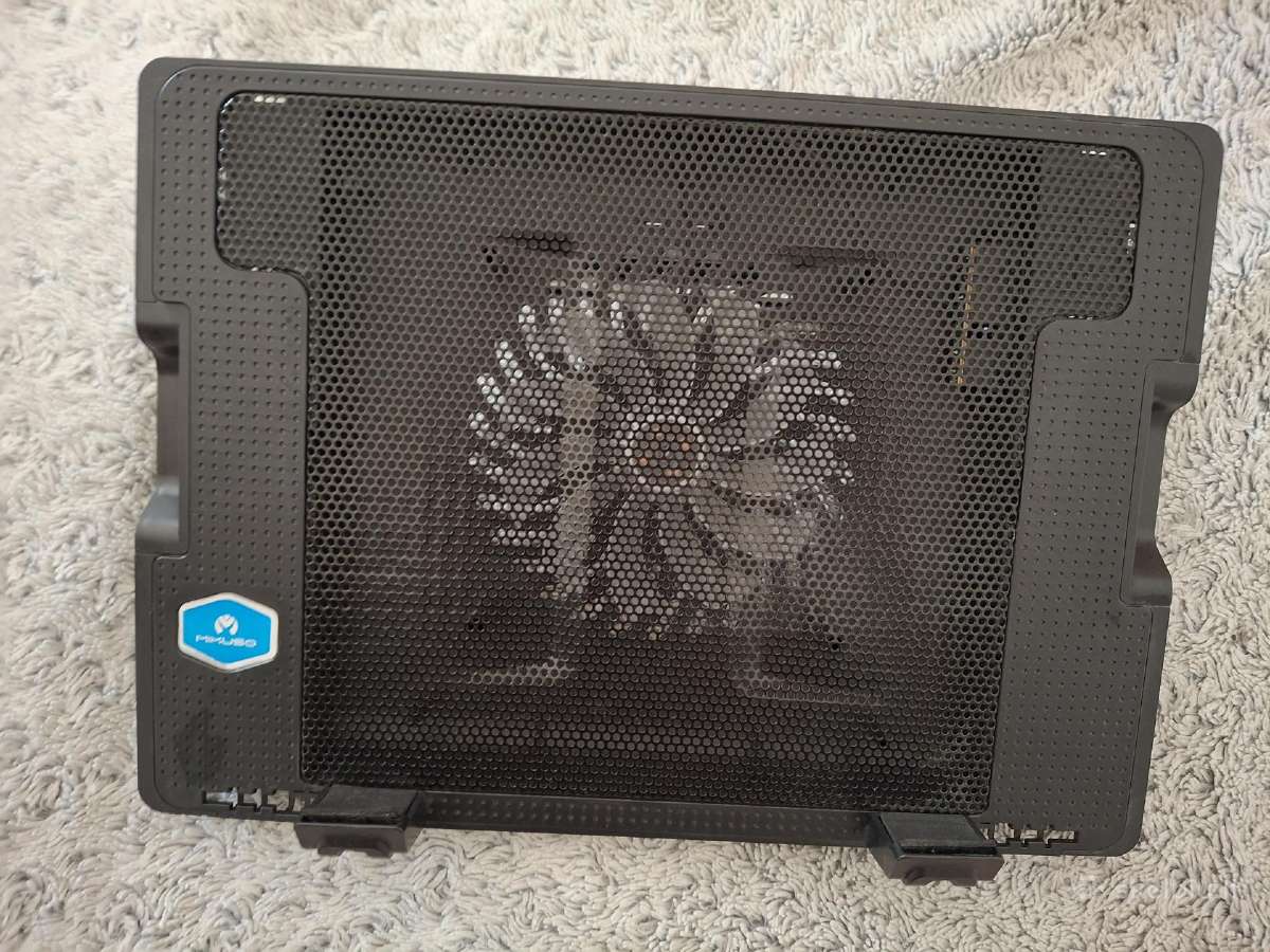 Laptop aušintuvas Mikuso