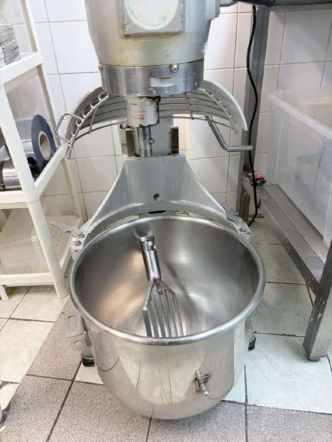 Planetarinis maišytuvas 30l.