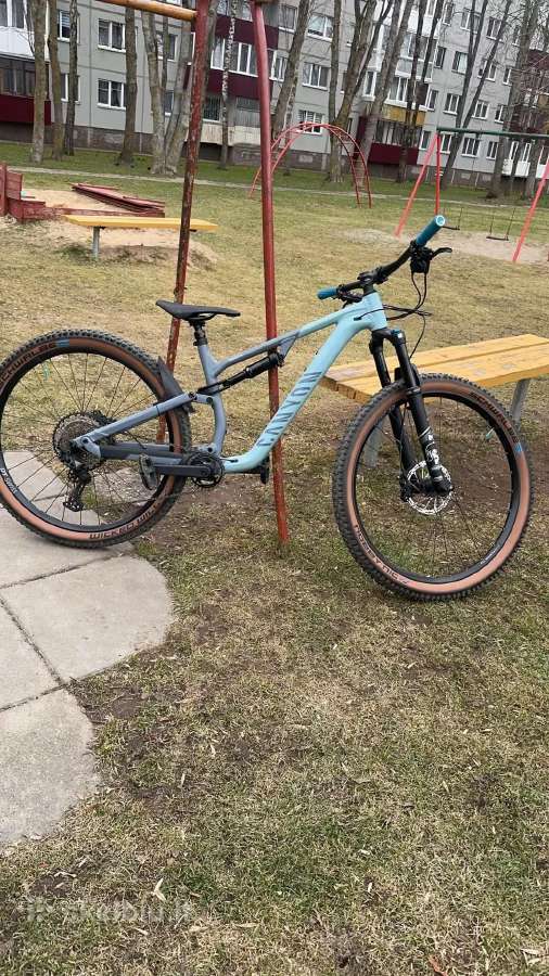 Canyon Neuron 6 full suspension dviratis.