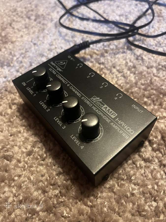 Behringer Microamp Ha400