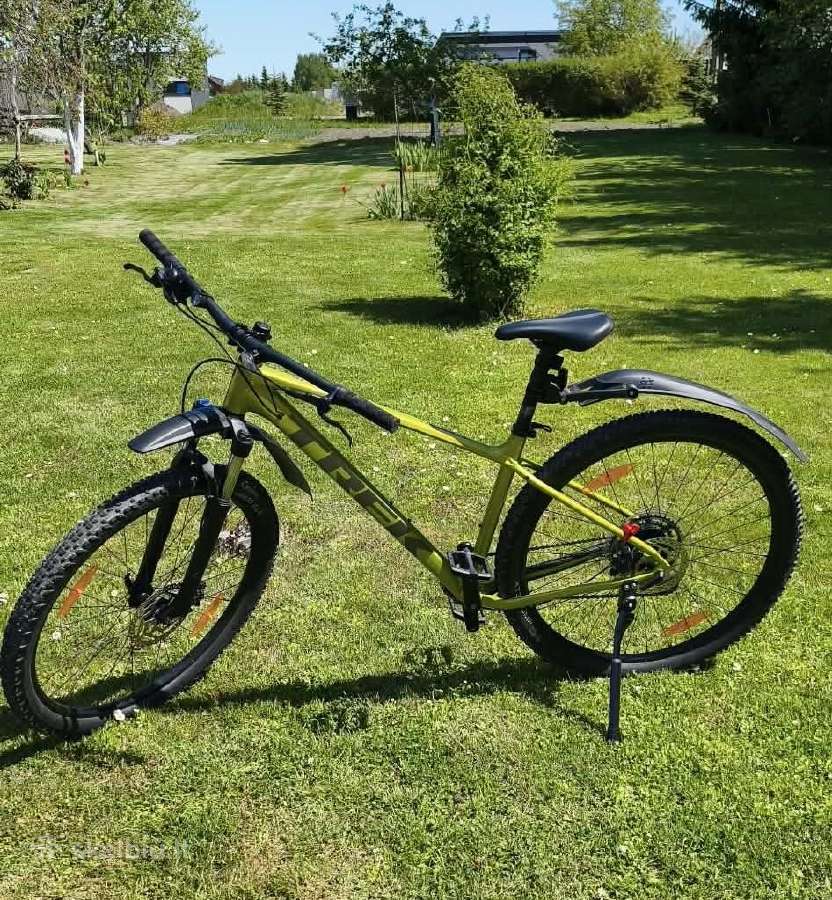 Trek Marlin 5 dviratis