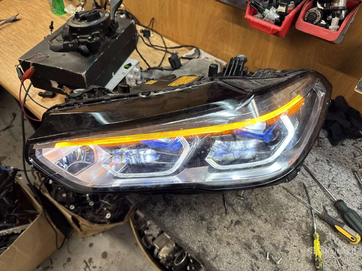 Bmw x5 g05 zibintai