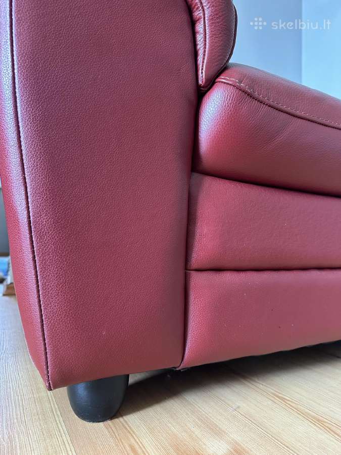 Raudona odinė dvivietė sofa - nuotraukos Nr. 5