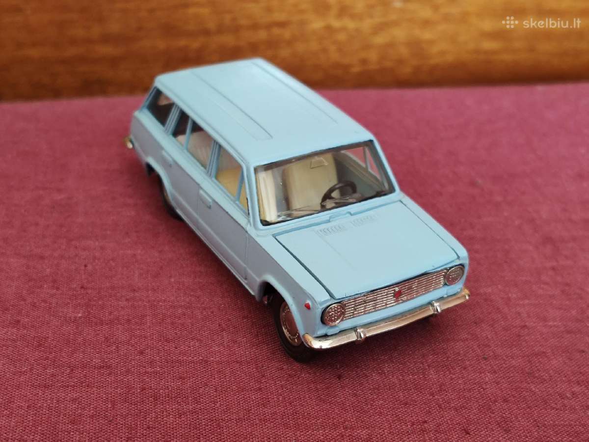 1:43 lada vaz 2102 A11 ussr